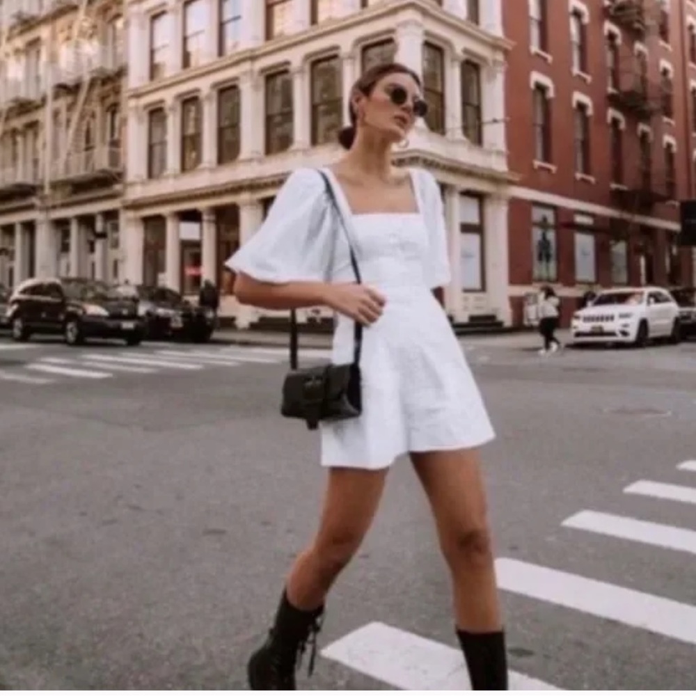 Danielle Bernstein WeWoreWhat White Mini Dress white cotton corset panel size 00